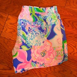 Lilly Pulitzer ocean trail short